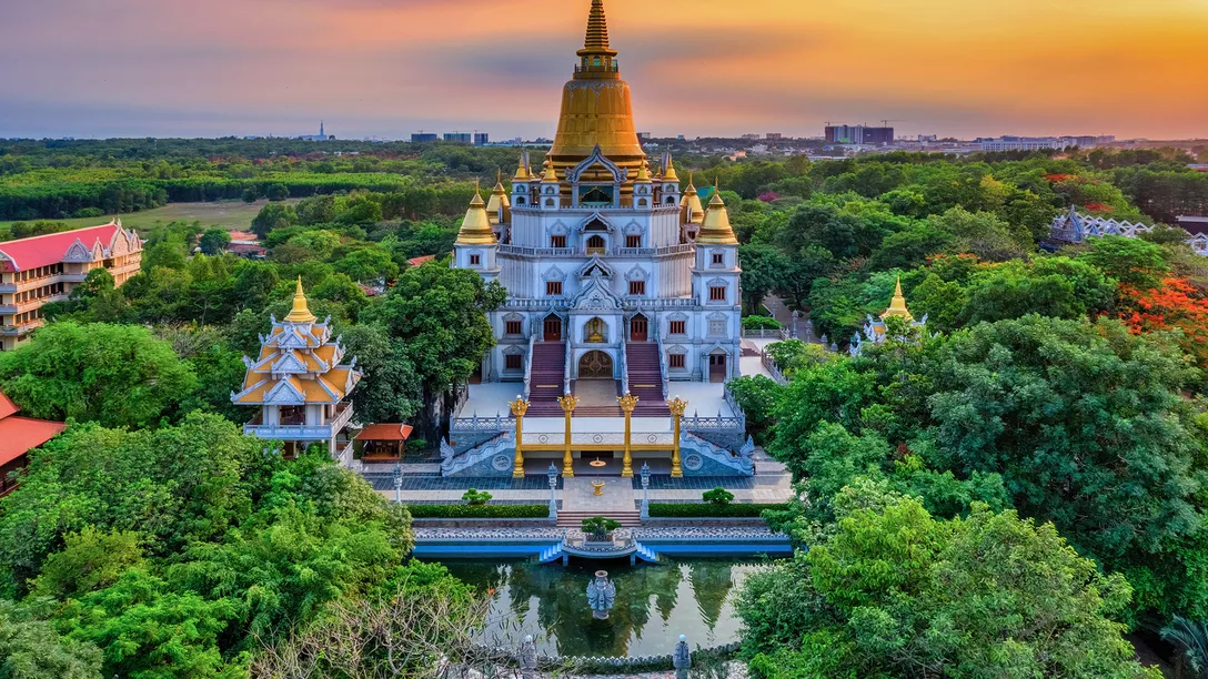 4 Ho Chi Minh City Itinerary Image 1000 x 751px