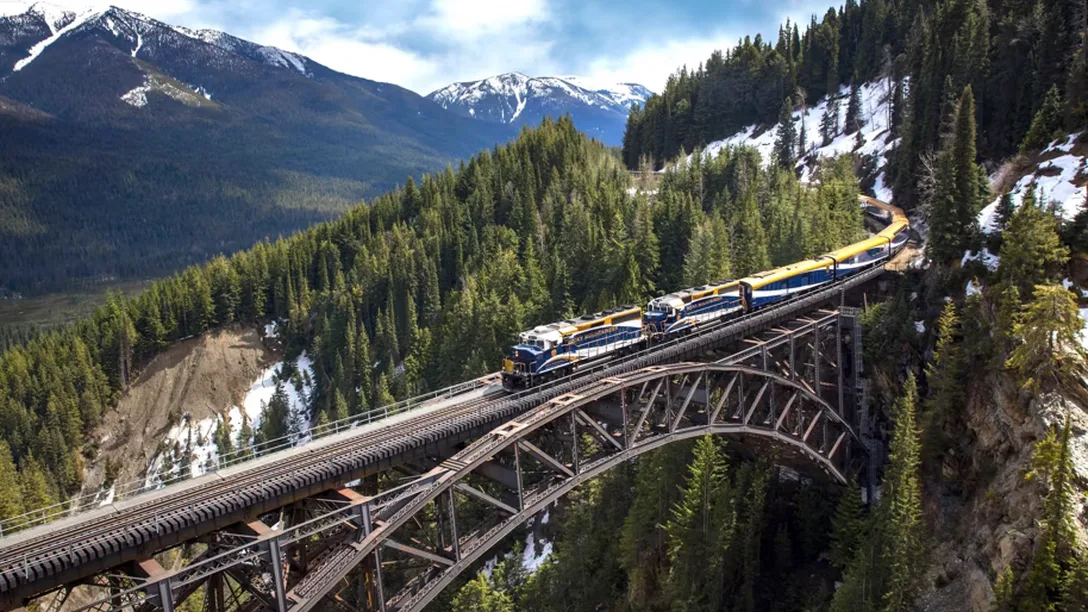 A causa canada rocky mountaineer goldleaf stoney creek bridge supplied