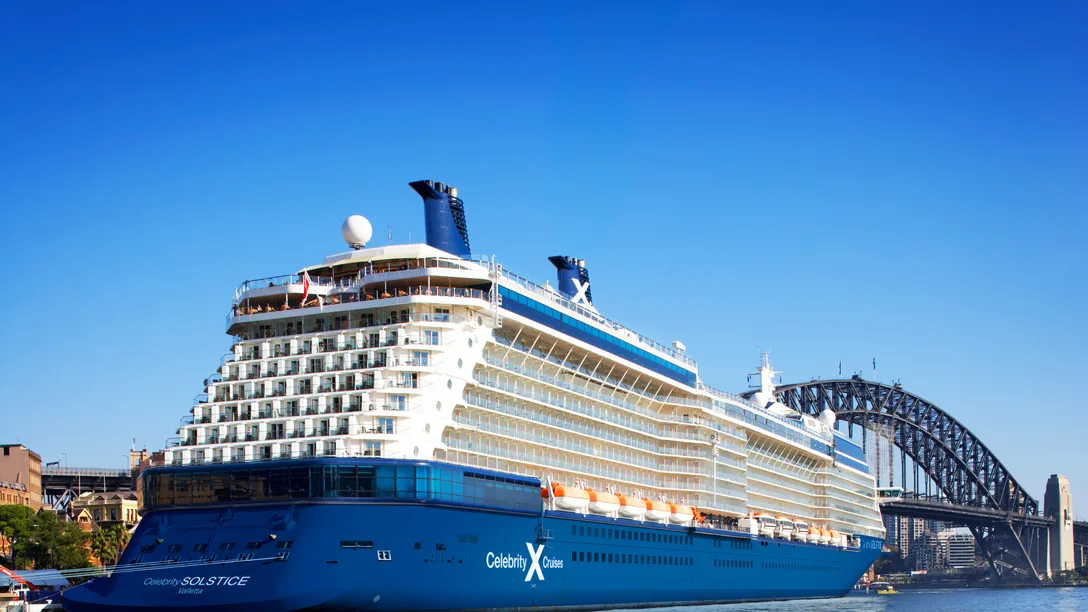 CEL SL Sydney ship exterior 1