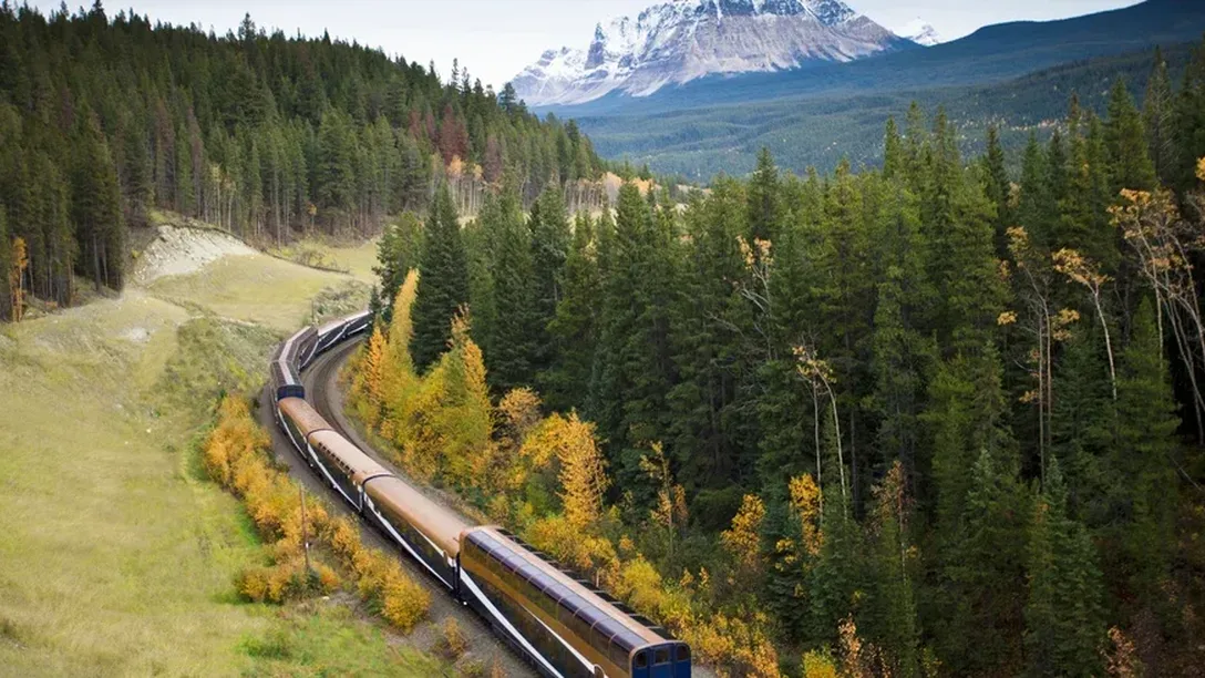 Inspiring Vacays rocky mountaineer canada alaska