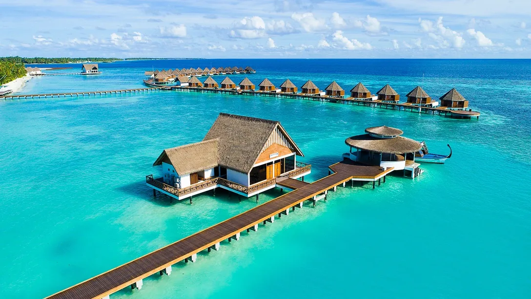 Mercure Maldives Kooddoo Resort6