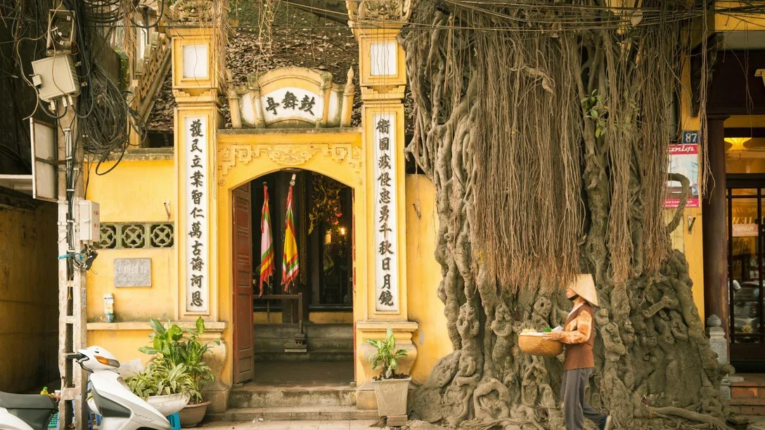 Old-Quarter-Hanoi-Vietnam