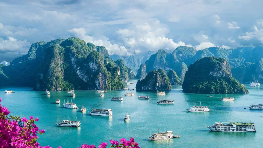 Vietnam Halong Bay
