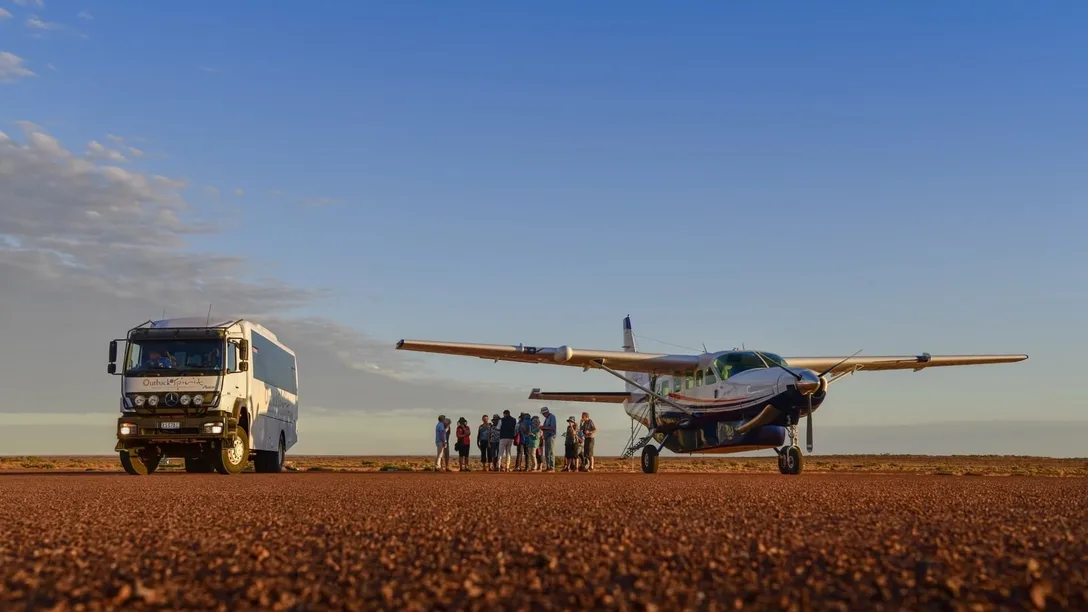 Outback Spirit lake eyre red center 4