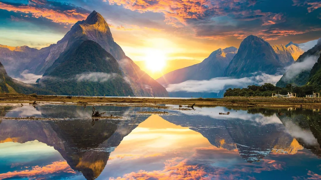 HAL new zealand milford sound