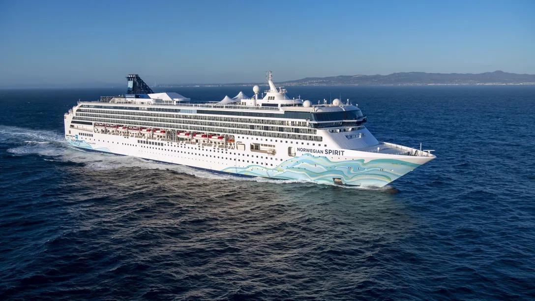 Norwegian Spirit-Aerial 1