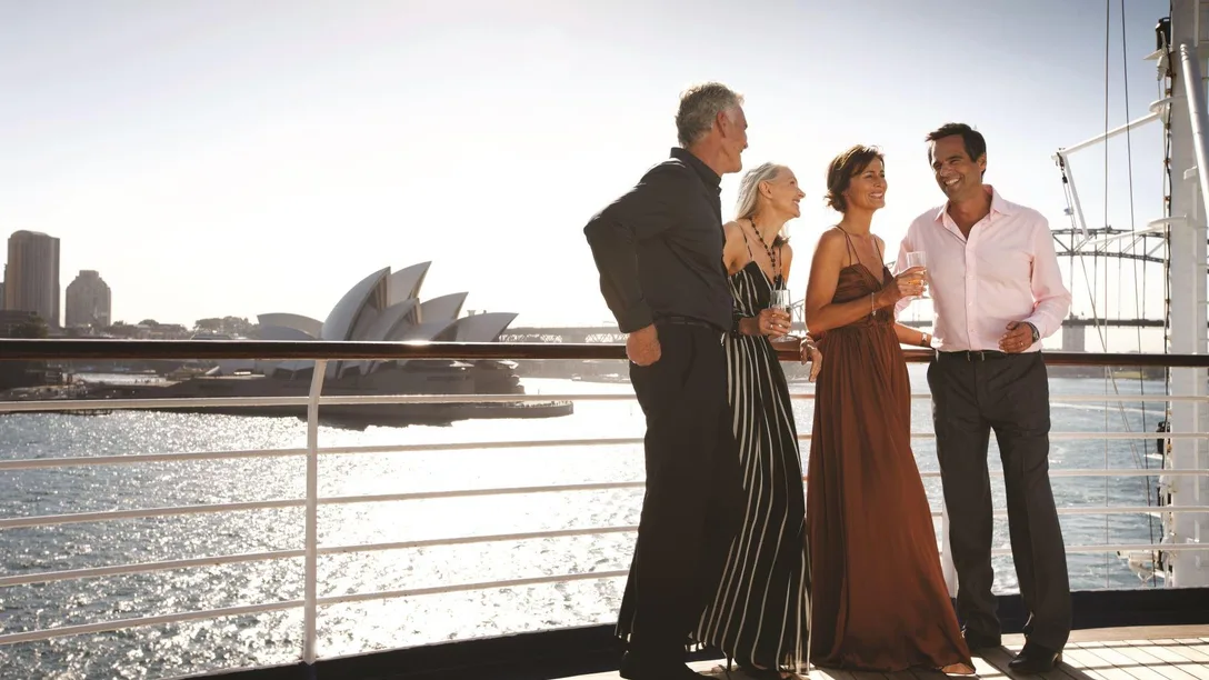 Princess-cruise-sail-away-drinks-from-Sydney