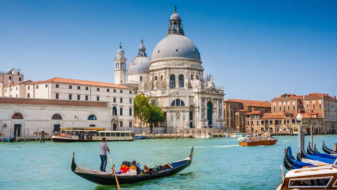 Grand-Canal-Basilica-Venice-Italy